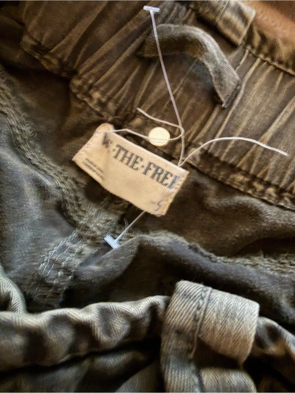 NWOT Free People can’t compare cargo pants